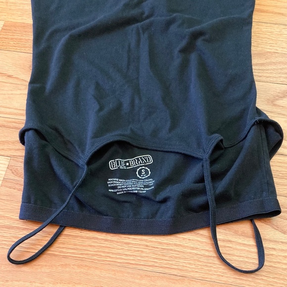 Blue Brand women’s size small gently used black camisole - Picture 3 of 4